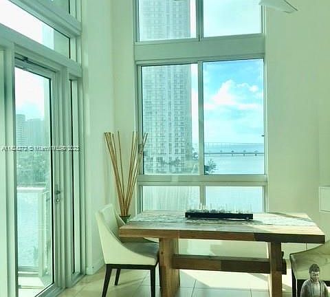 4th image of 300 Biscayne Blvd #614