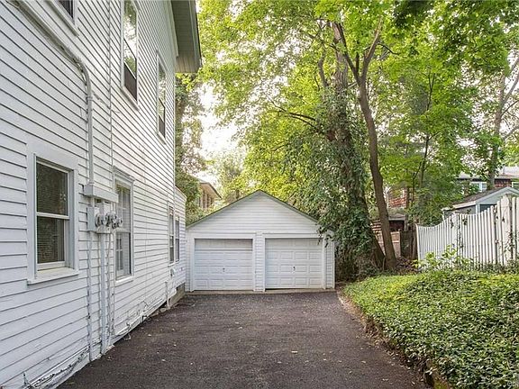 5th image of 85 Grand St