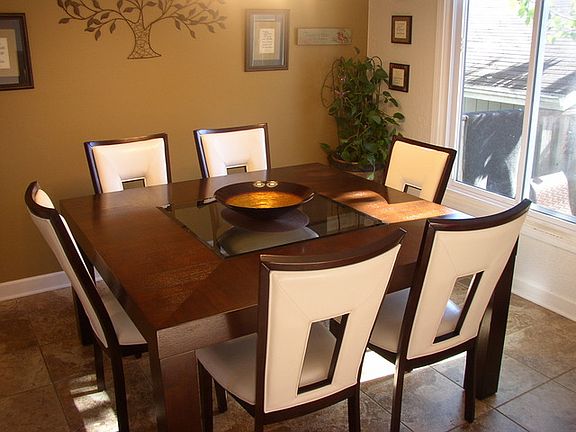 5th image of 220 Clearbrook Ln #220