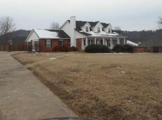 441 Walleye Dr, Russellville, AR 72802