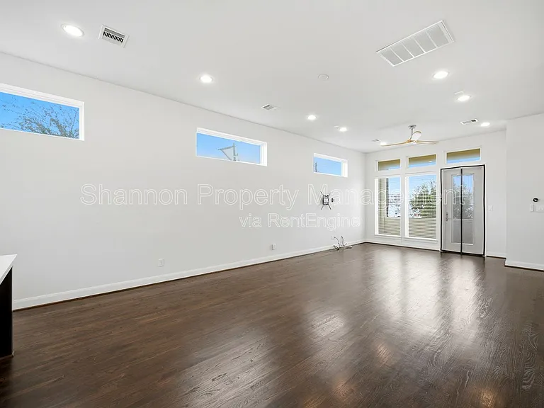 3131 Leeland St — Photo 8