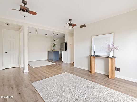 4th image of 220 Doucet Rd APT 107A