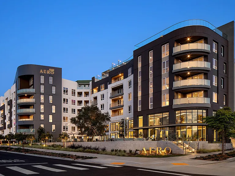 Exterior view of AMLI Aero