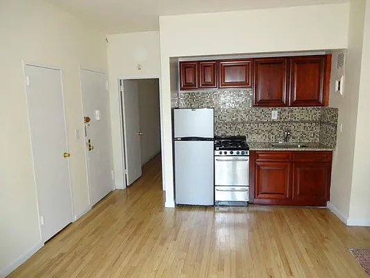 Rented by Keller Williams NYC | media 7