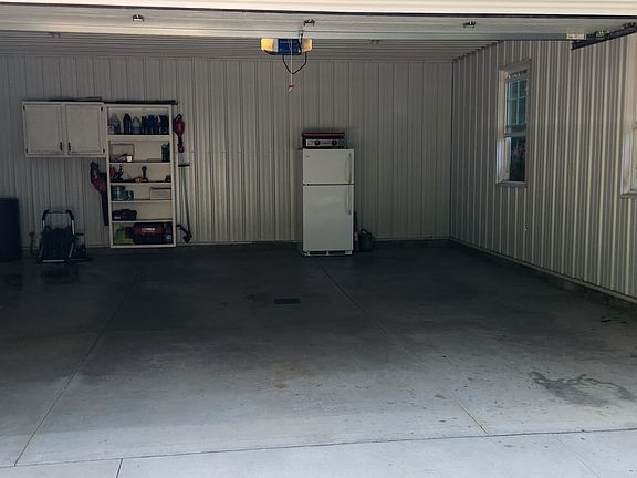 4th image of 4731 Homeworth Rd