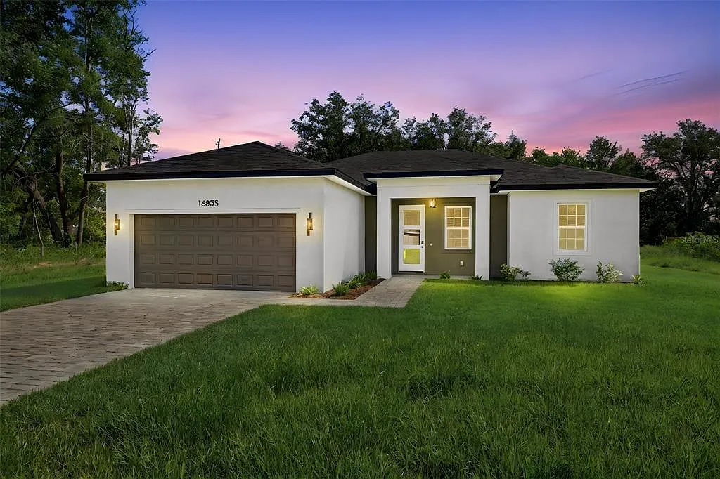 4 bed, 2.0 bath, 1799 sqft, $2,000 — Photo 1
