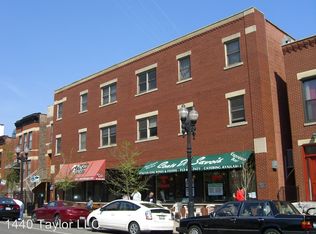 1444 W Taylor St APT 2B, Chicago, IL 60607