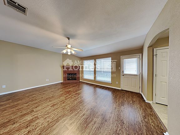 4th image of 2052 Turtle Cove Dr