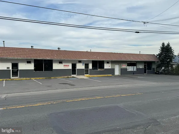 622 Valley St, Lewistown, PA 17044
