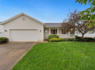 15 Katlyn Dr, Fremont, OH 43420