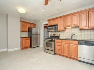 52 Cherry St UNIT 1, Waltham, MA 02453