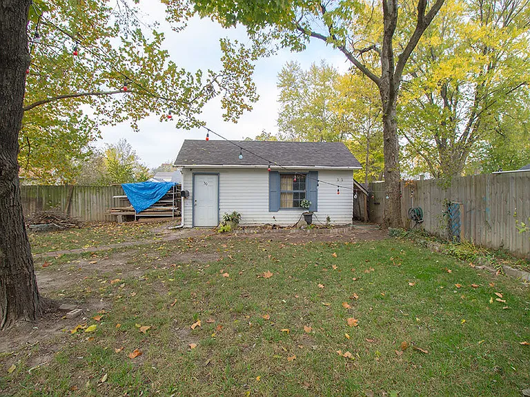 301 W Forest Ave — Photo 39