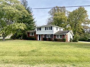 1902 Bartway Dr, Murfreesboro, TN 37130