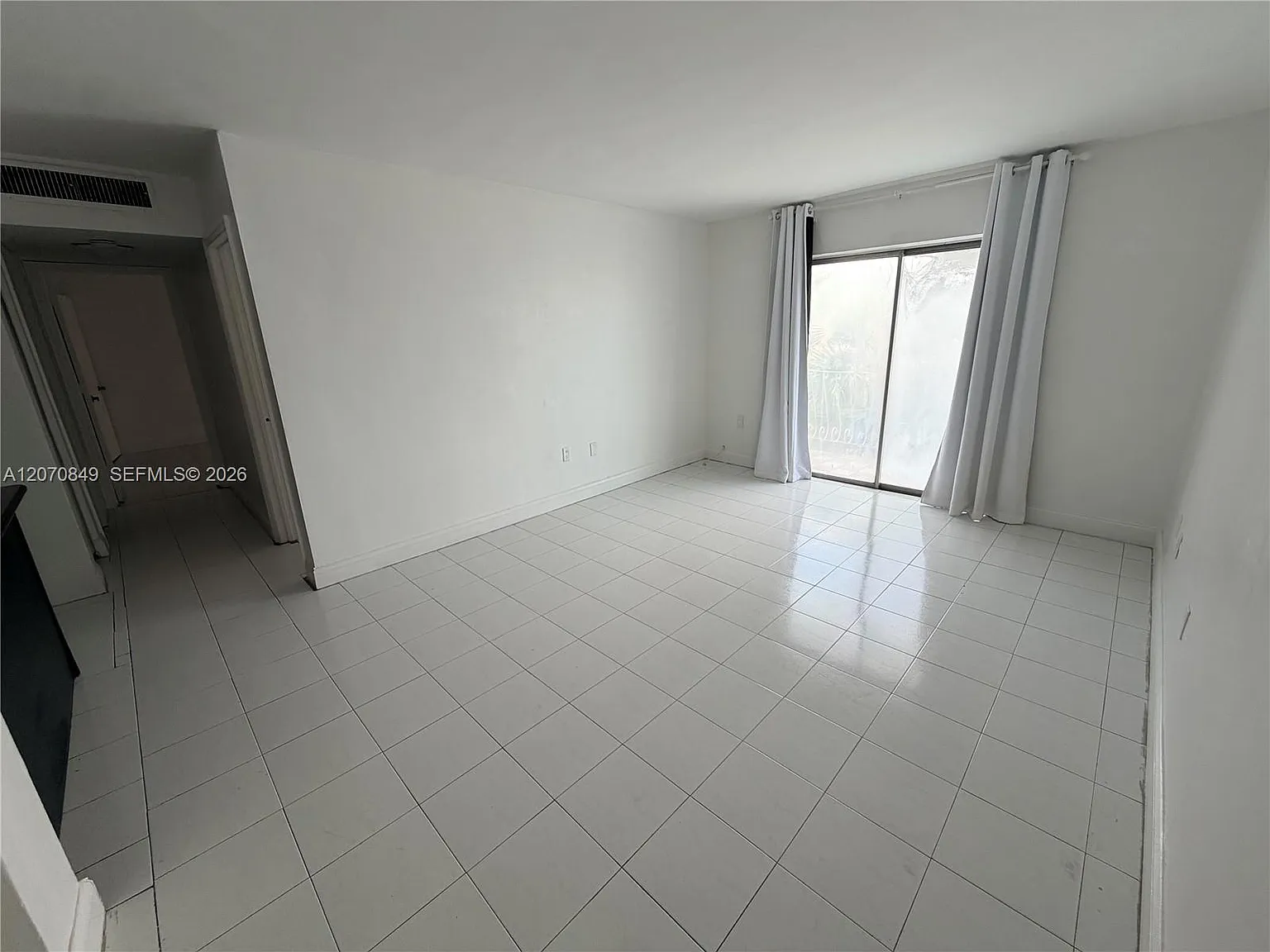 Tempo Condo Ph I — Photo 4