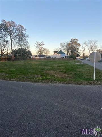 1st image of 206 N Irma Ave
