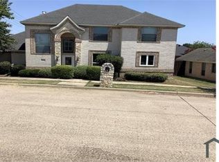 3202 Springleaf Dr, Mesquite, TX 75181