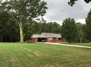 5200 Hiram Lithia Springs Rd, Powder Springs, GA 30127