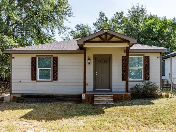 138 Erie St, Gun Barrel City, TX 75156