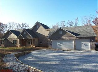 1063 Oak Ridge Rd, Robertsville, MO 63072