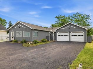 3231-3233 Military Rd, Niagara Falls, NY 14304