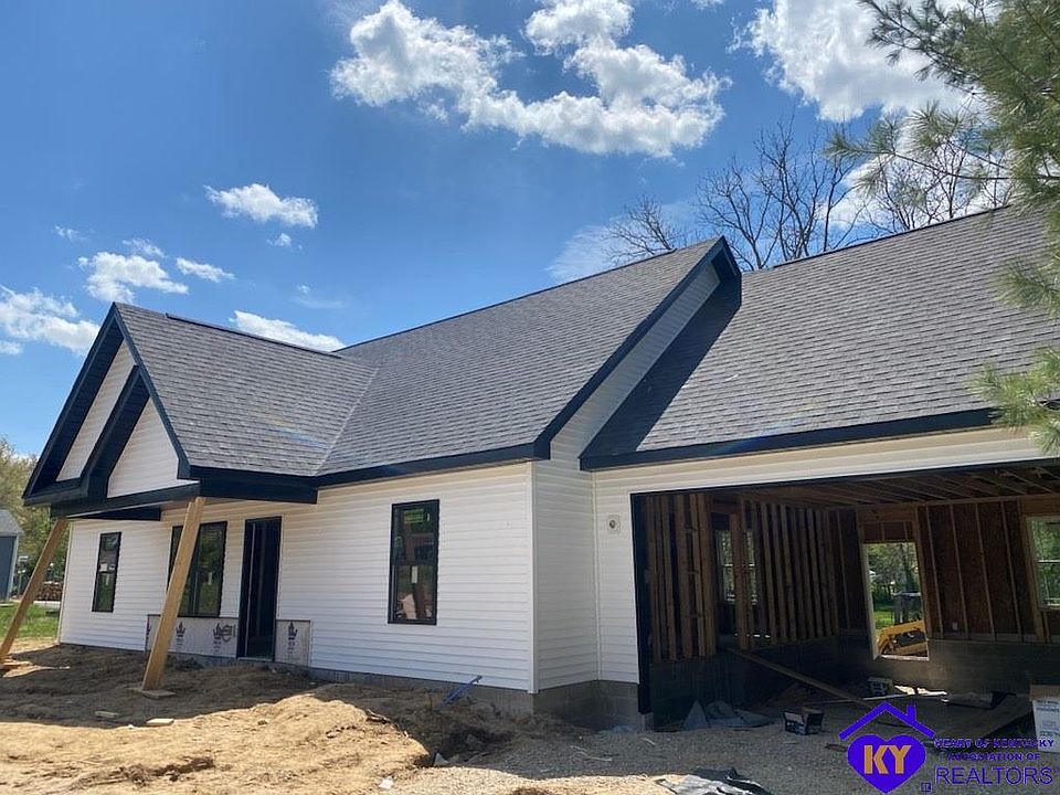2nd image of 1837 Hodgenville Rd