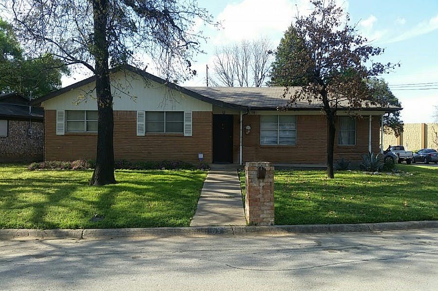 1st image of 173 Oakhurst Dr