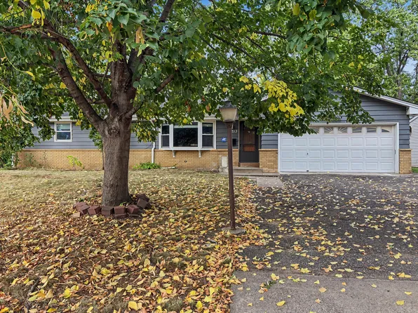 6213 Chowen Ave N, Brooklyn Center, MN 55429