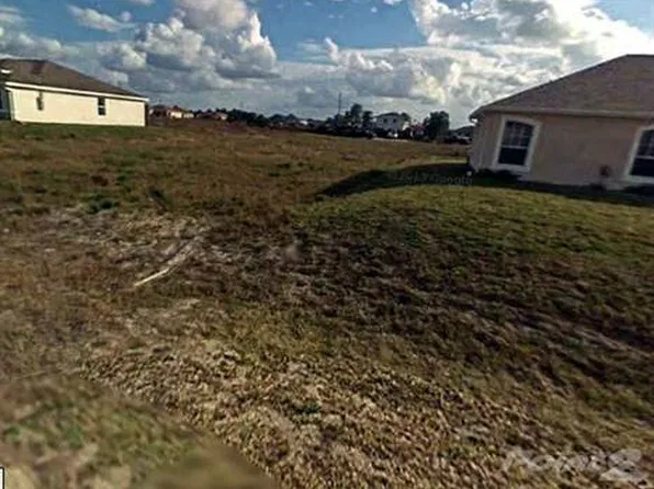 4103 26th St SW, Lehigh Acres, FL 33976
