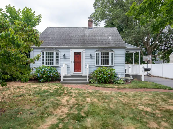 3 Lynette Drive, North Haven, CT 06473