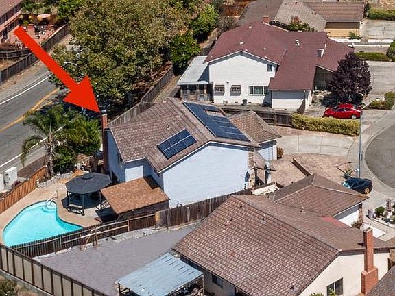 4th image of 128 Evelyn Circle