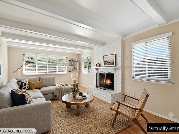 2nd image of 442 Las Casitas Court #B