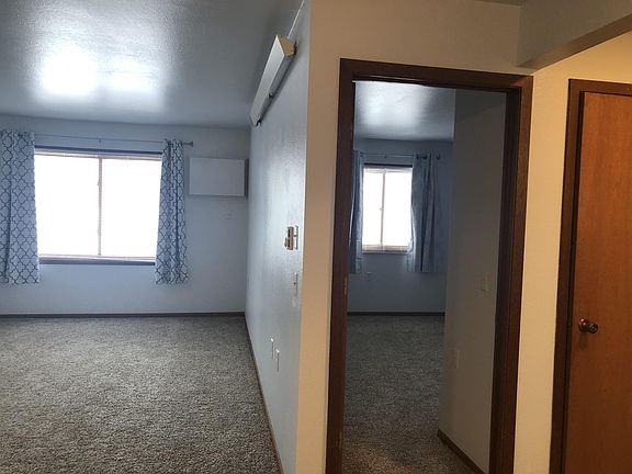 3rd image of 605 5th Ave APT 3