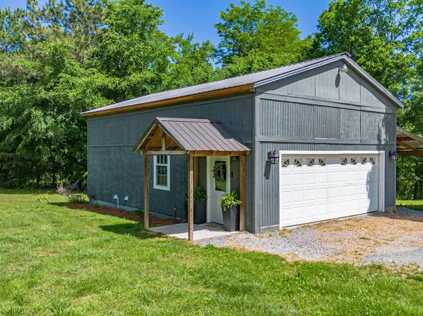 1423 Toy York Rd, Benton, KY 42025