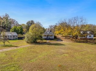 749 Pickens Dr, Liberty, SC 29657