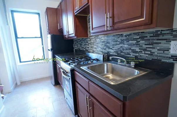 Rented by Bohemia Realty Group | media 1