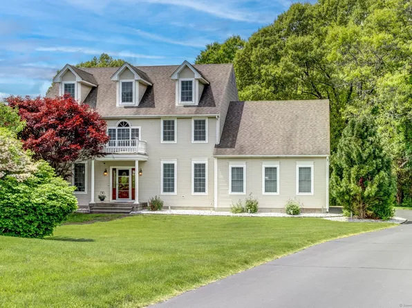 71 Sea Island, Glastonbury, CT 06033