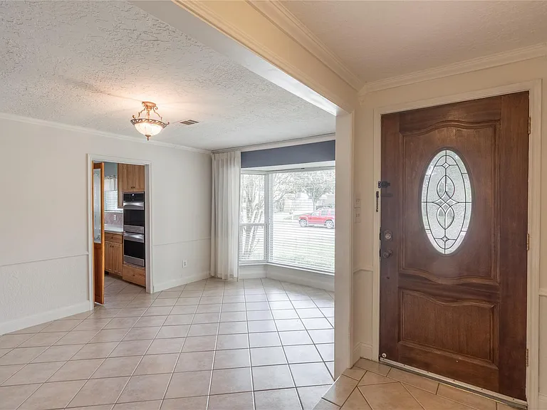 2643 Hodges Bend Cir — Photo 4