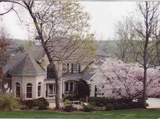 513 Spaulding Lake Dr, Greenville, SC 29615
