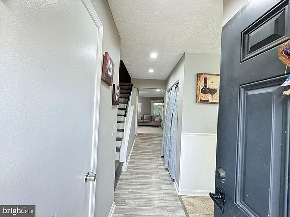 3rd image of 10729 Greta Lynn Ct