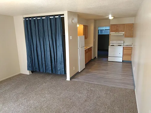 220 N 4th St #3 Photo 1