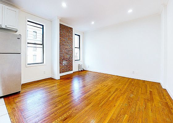 2nd image of 174 W 141st St Floor 202-4