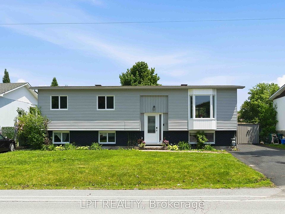 1st image of 34 Fringewood Dr
