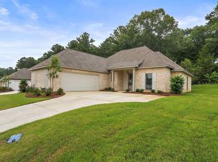 130 Woodburn Way, Pearl, MS 39208