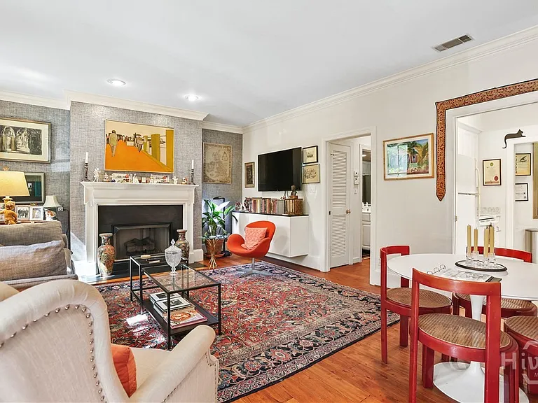 519 Tattnall St — Photo 3