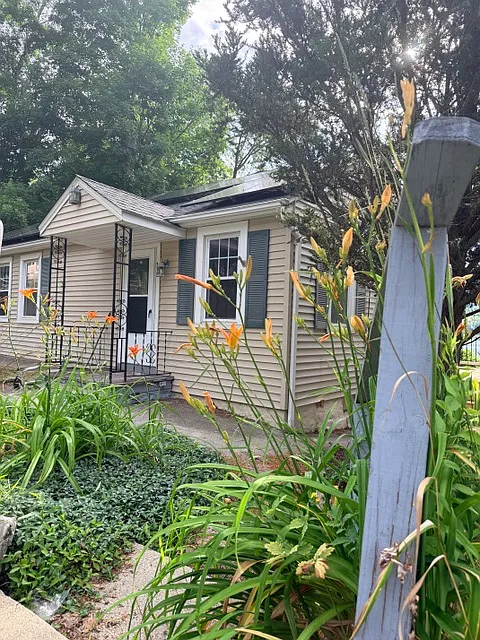 3 bed, 1096 sqft, $5,000 — Photo 4