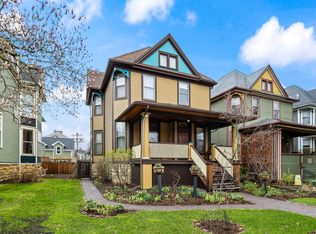 229 S Euclid Ave, Oak Park, IL 60302