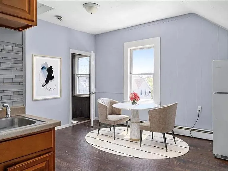 86 Berkley St #3 — Photo 2