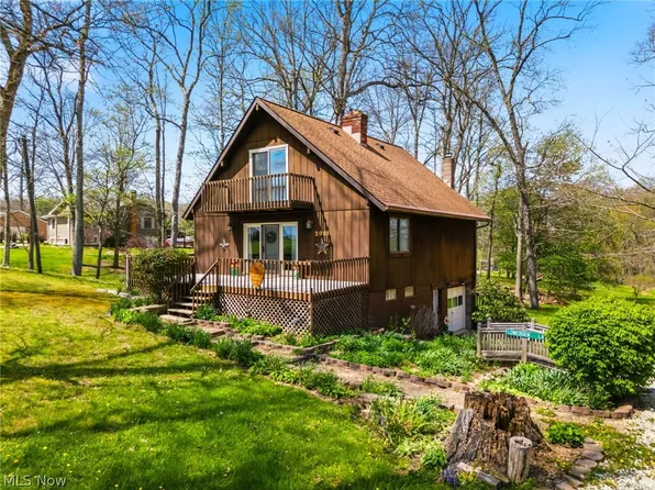 2081 Waynesburg Rd NW, Carrollton, OH 44615