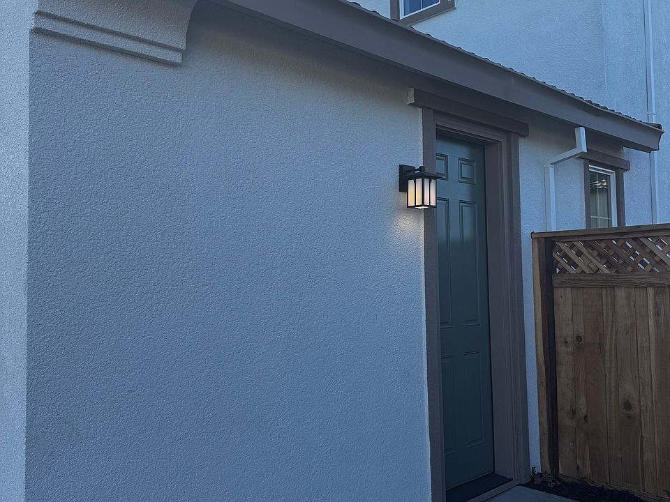 Entrance to Casita