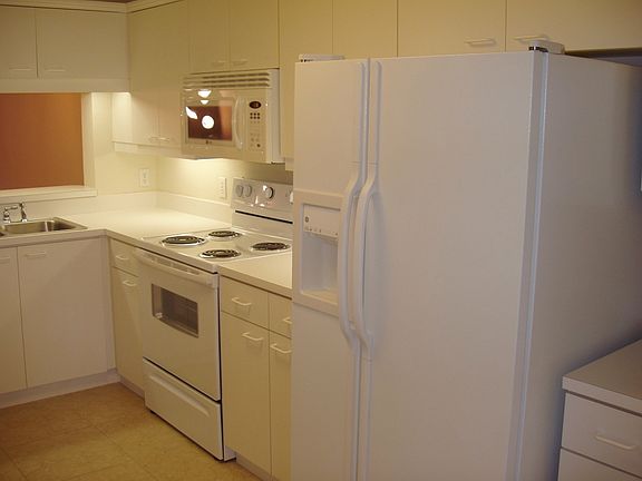 4th image of 7761 Jewel Ln APT 103